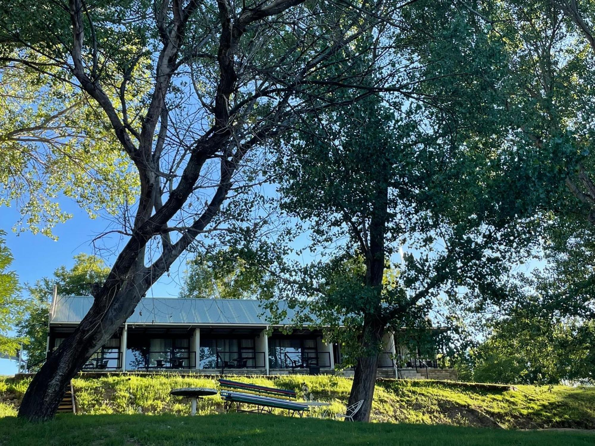 At The River Guest House Kroonstad Exterior photo